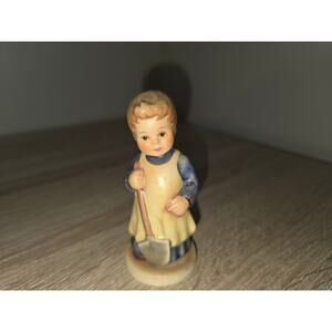 Vintage Hummel Figurine "Garden Treasures" TMK 7 #727 3.5" Goebel Figure Germany